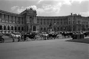 Wiener Hofburg (2) (c) Roland Reuß